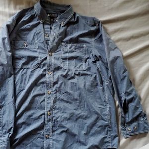 Men's long-sleeved shirt